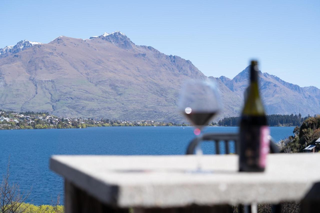 Te Wai • Luxe @ The • Queenstown